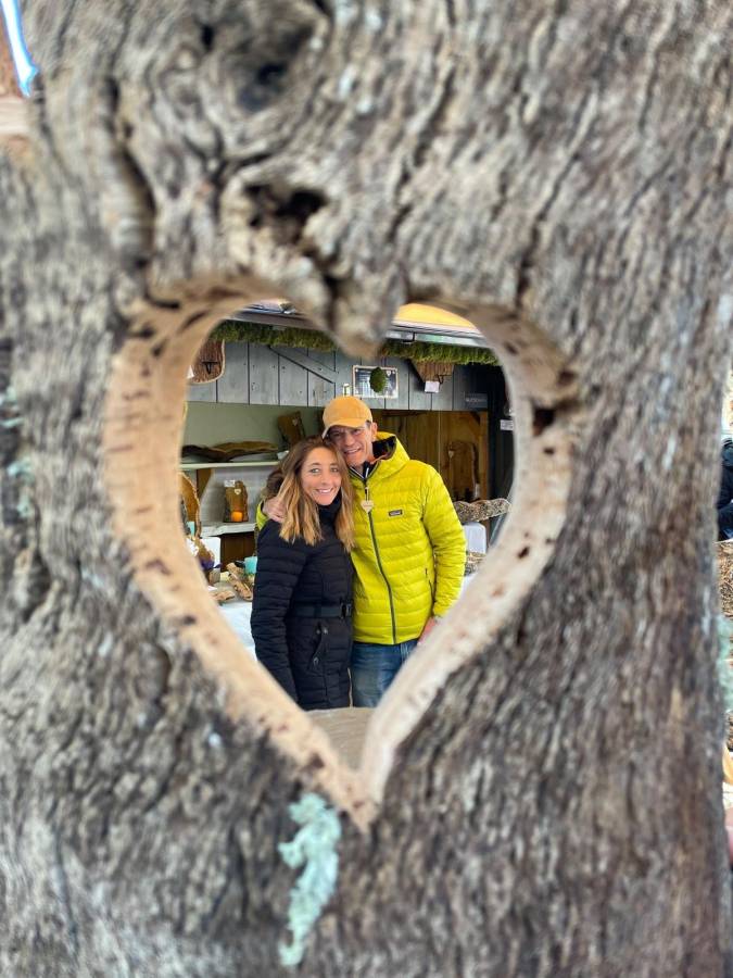 Maria und Andi durch Herz Ausschnitt