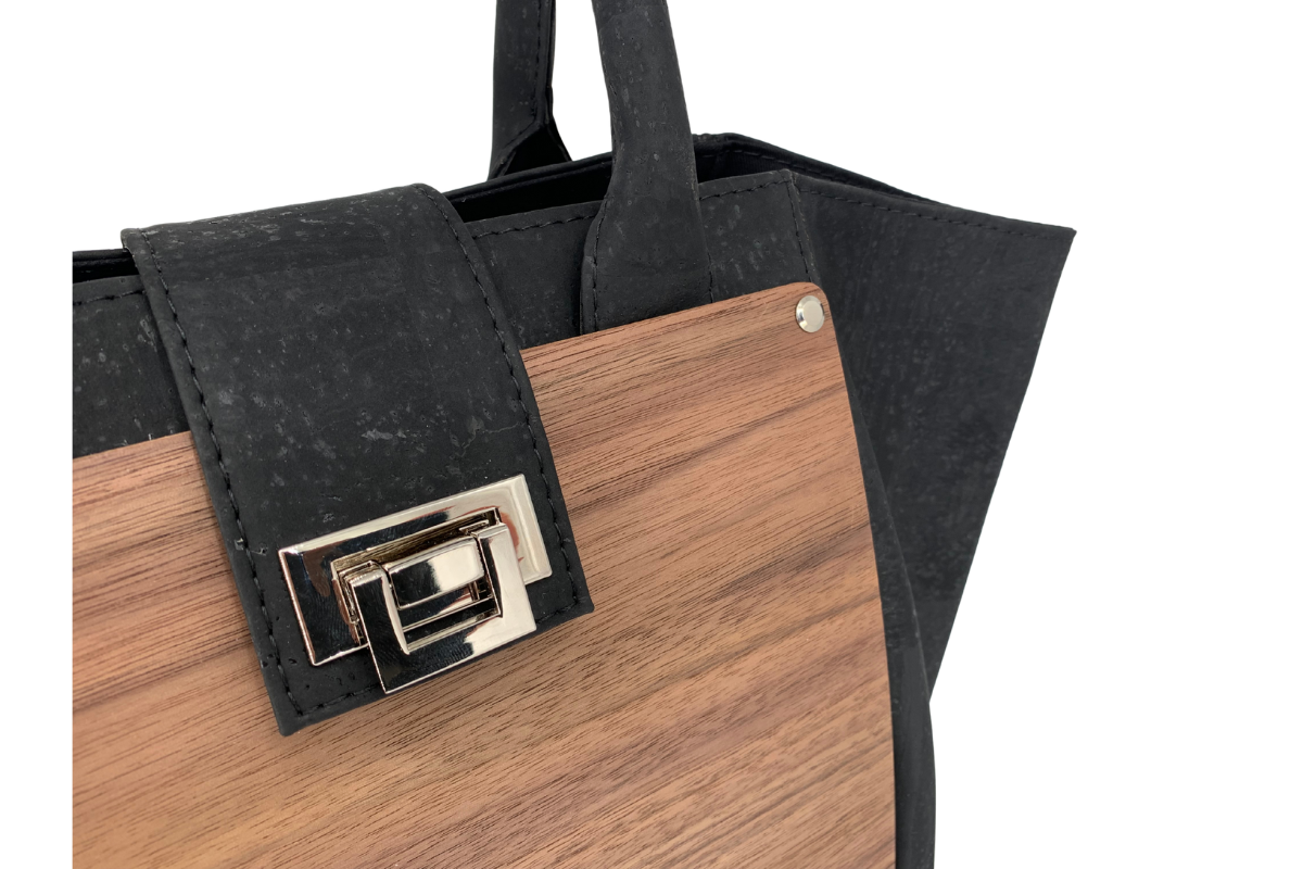 Weltneuheit - Taschen aus Kork und Holz
