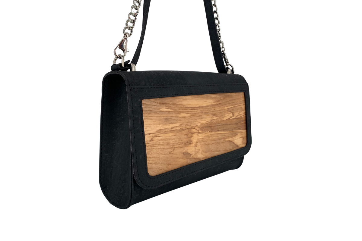 Weltneuheit - Taschen aus Kork und Holz