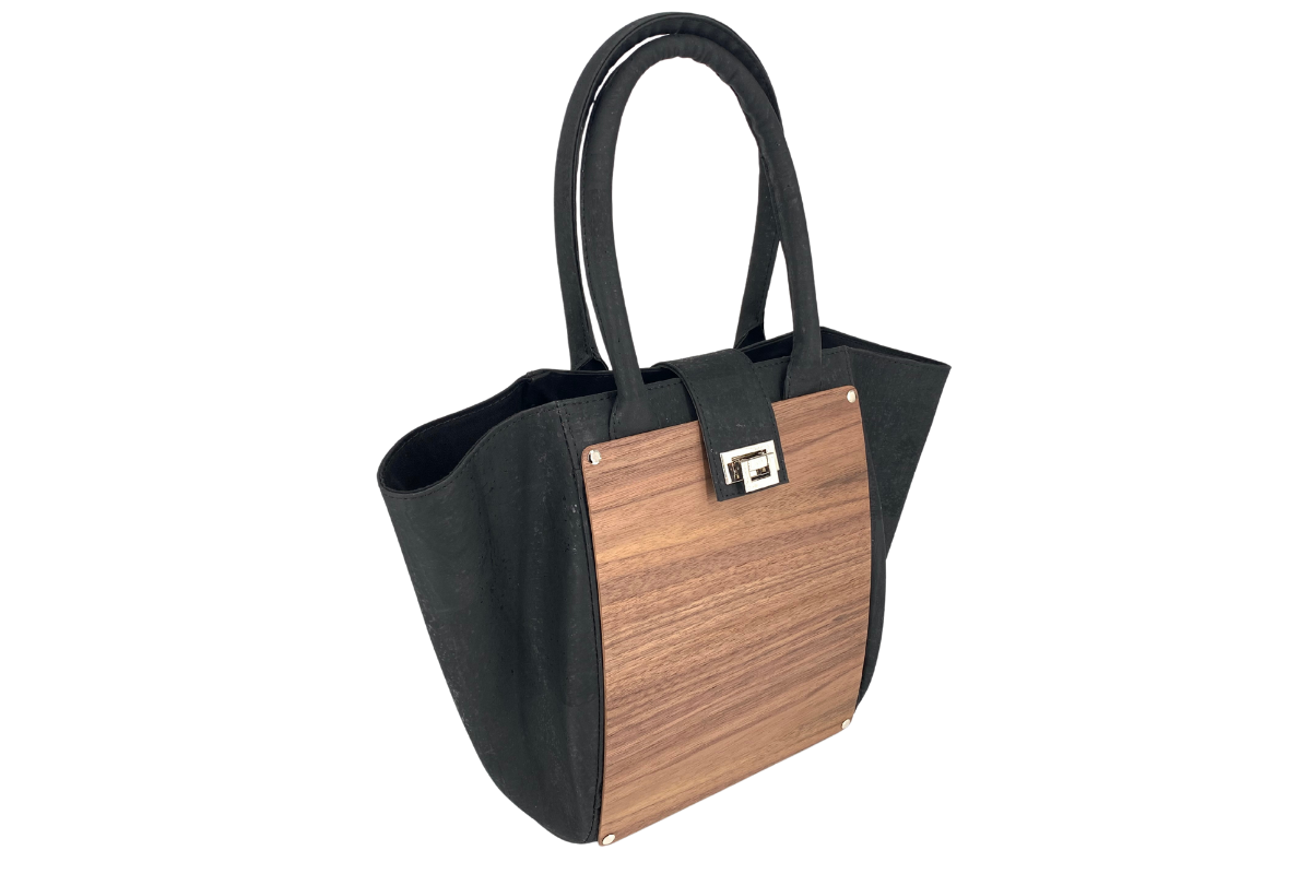 Weltneuheit - Taschen aus Kork und Holz